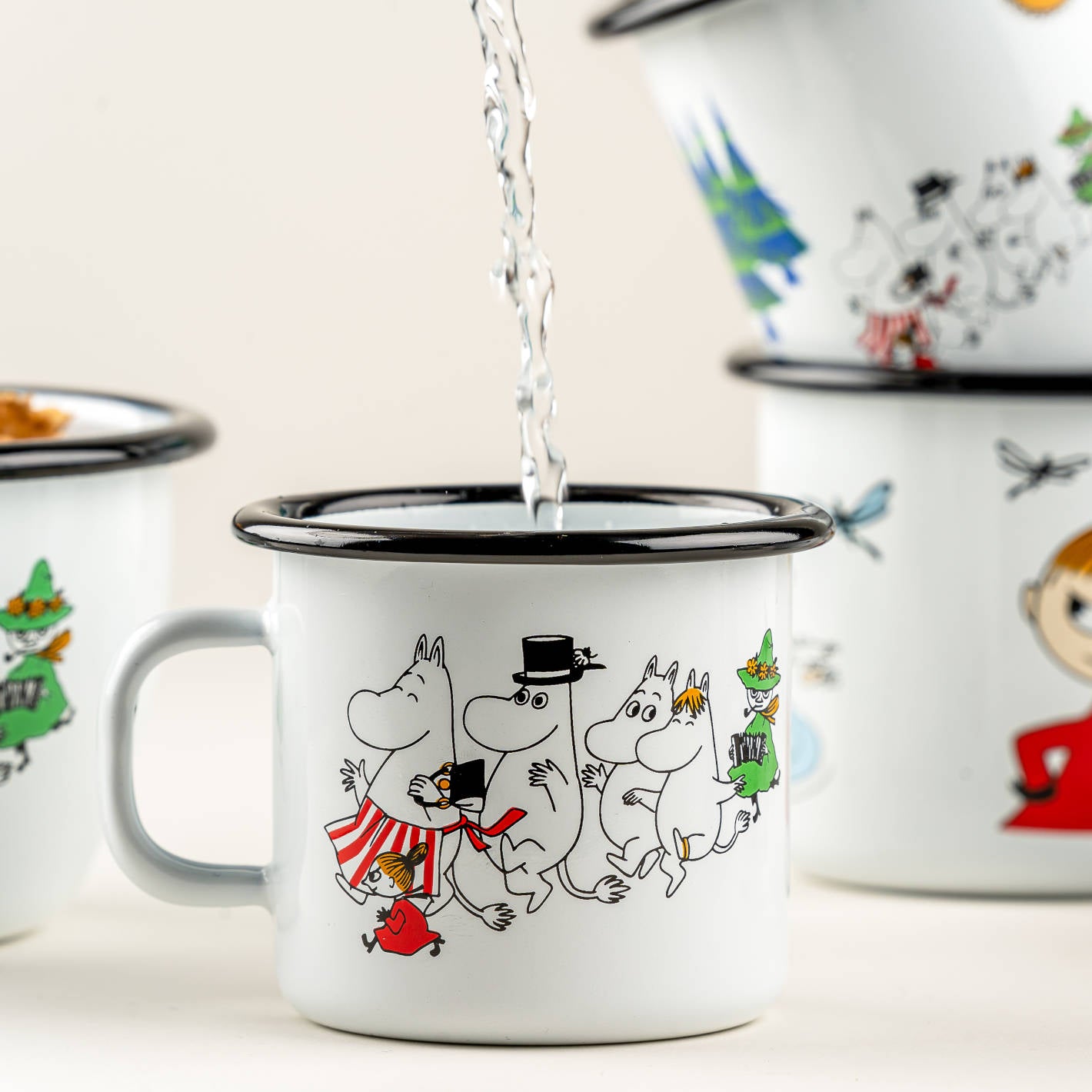 Tasse aus Emaille: Mumin Colors - Mumintal weiss von Muurla
